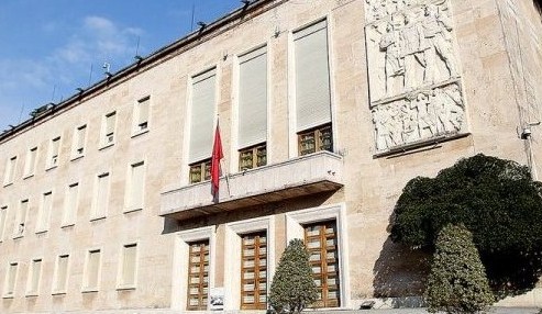 Arbitrazhi i dha te drejte: Becchetti merr 170 mije euro nga shteti Shqiptar